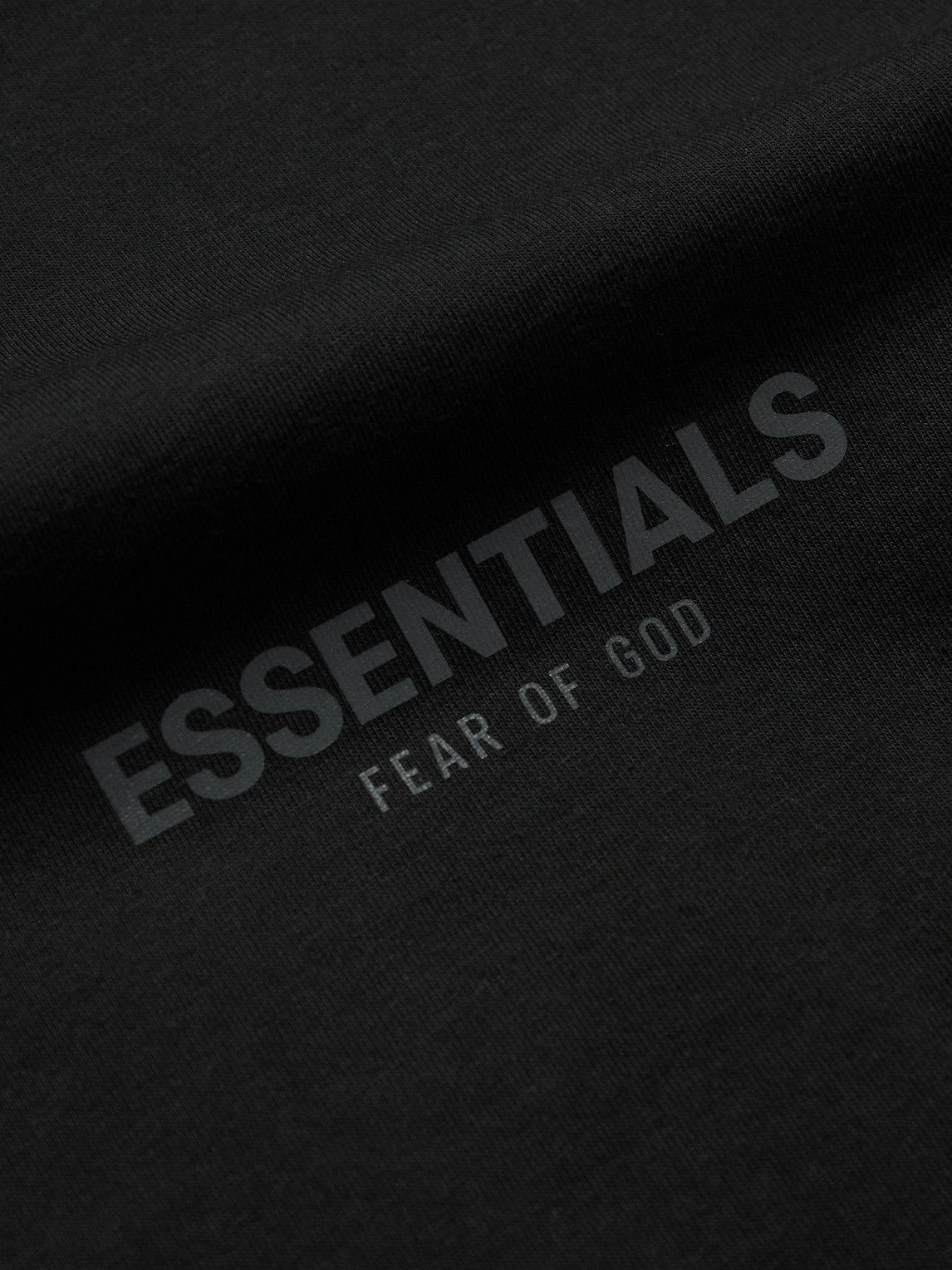 Fear of God ESSENTIALS Returns With Photo Series Collection  PAUSE Online   Mens Fashion Street Style Fashion News  Streetwear