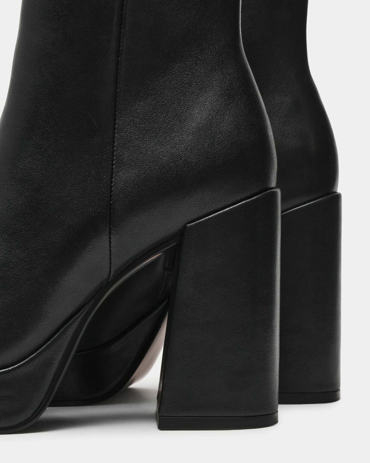 Steve Madden Tyra Booties in Black