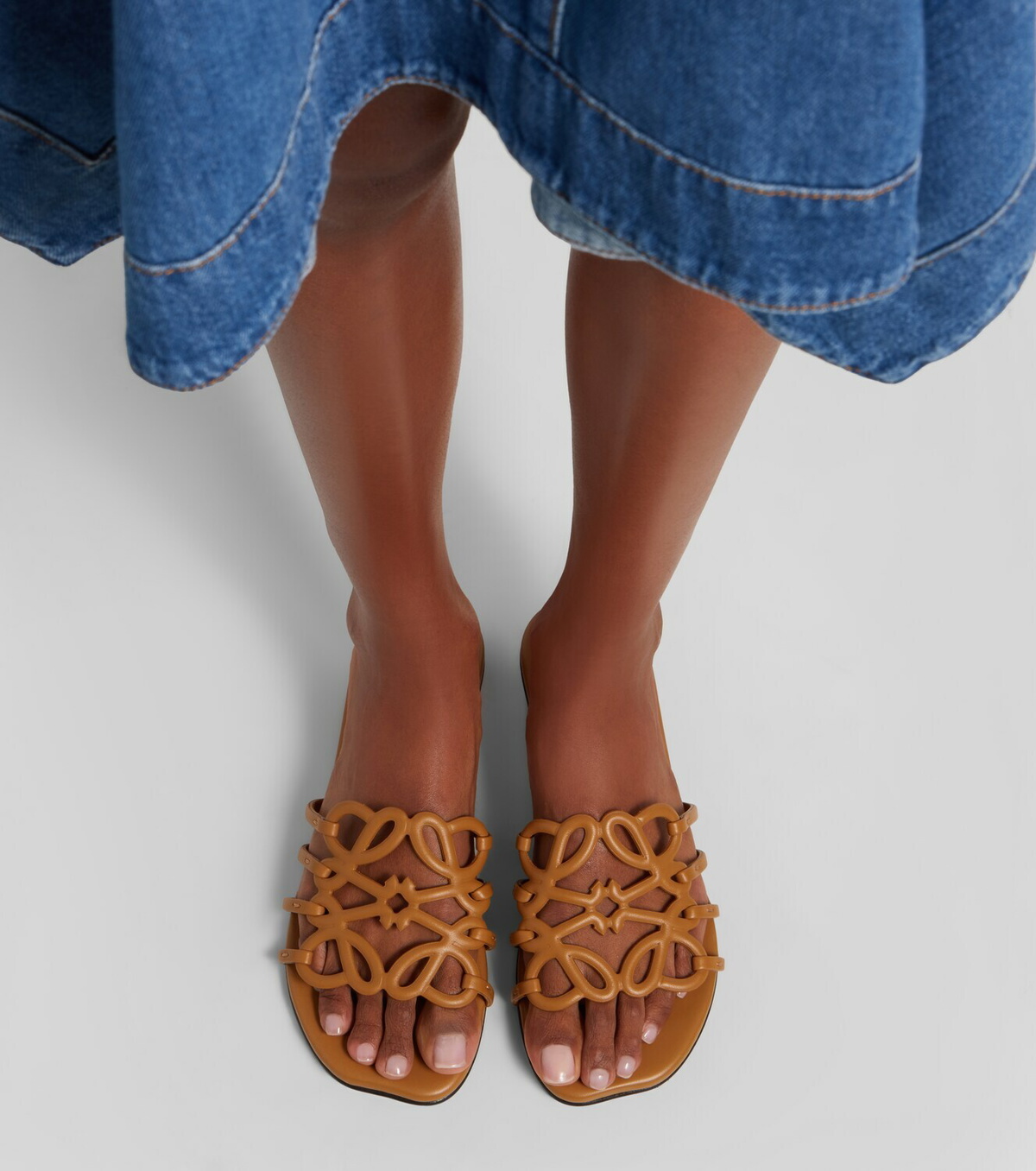 Loewe Paula's Ibiza Petal Anagram leather slides