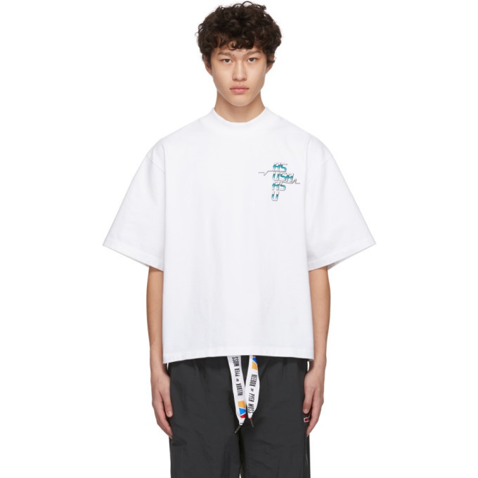 Photo: Reebok by Pyer Moss White Collection 3 Graphic T-Shirt