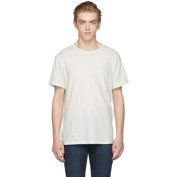 Photo: Frame Denim Off-White Slouchy Pocket T-Shirt