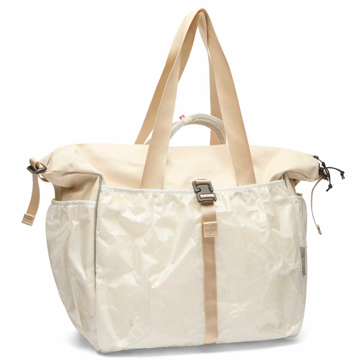 ON Court Pack 40L in Sesame/White 
