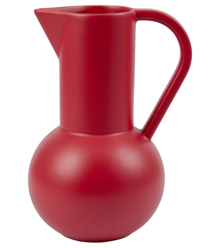 Photo: Raawii Strøm Large jug by Nicholai Wiig-Hansen