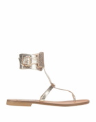 Steve Madden Womens Thong sandal in Gold