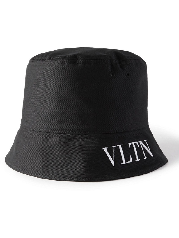 Photo: Valentino - Valentino Garavani Logo-Embroidered Cotton-Twill Bucket Hat - Black