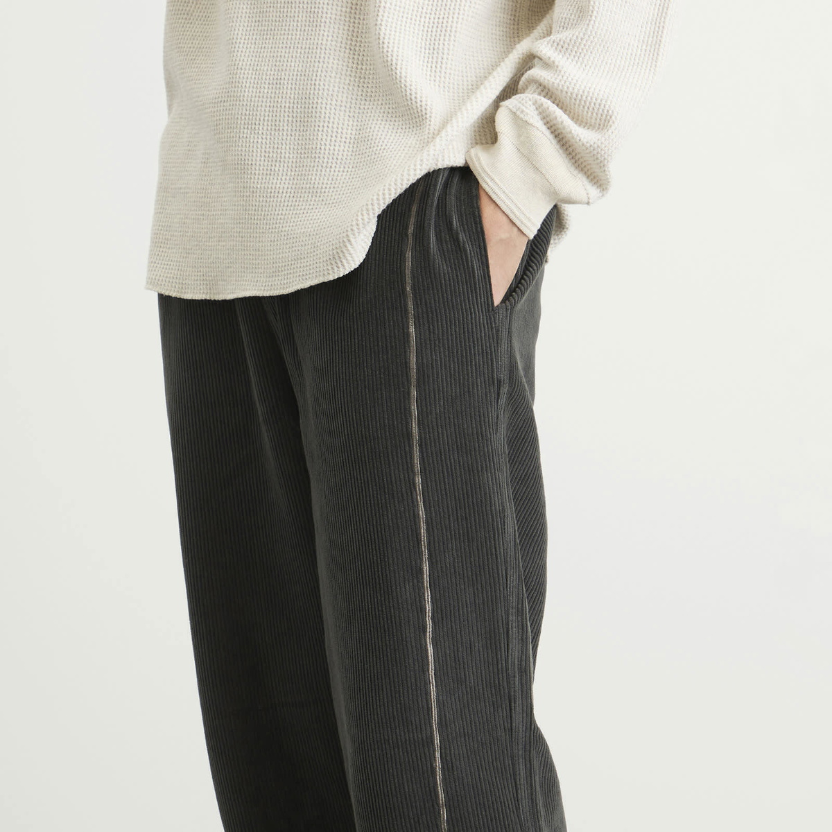 ACMH by Magic Castles Men's Icon Trouser in Vintage Black