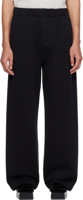 Photo: JACQUEMUS Black 'The Rond Carré' Sweatpants