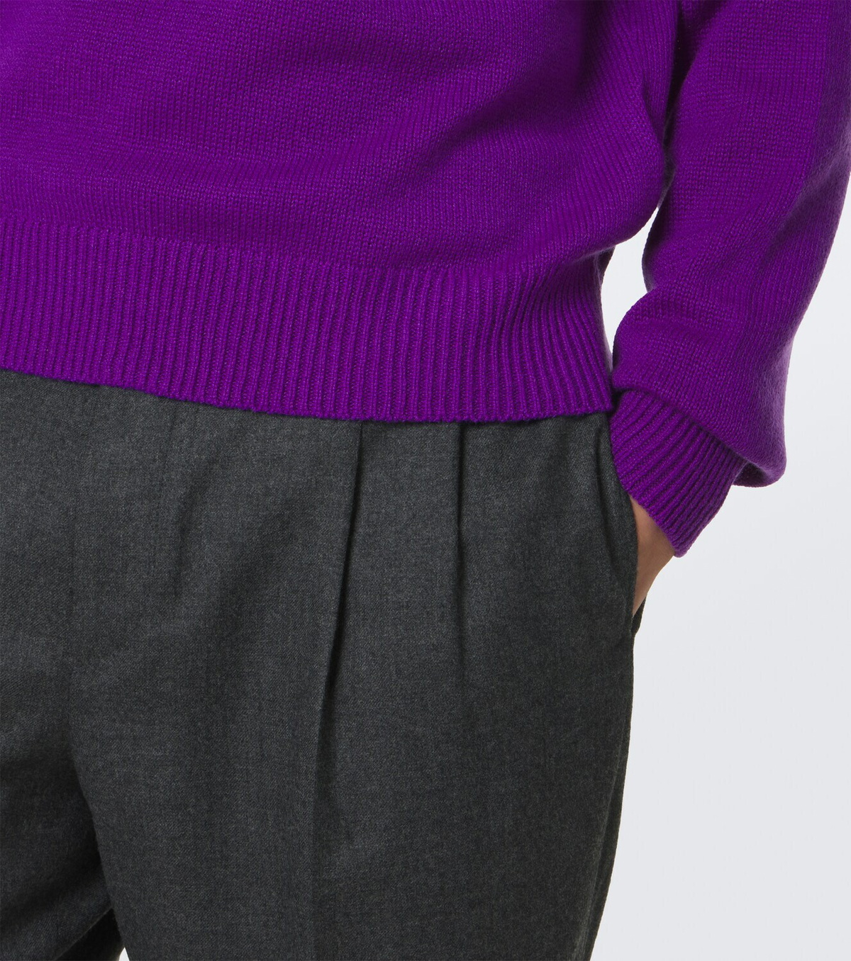 Auralee Cashmere sweater