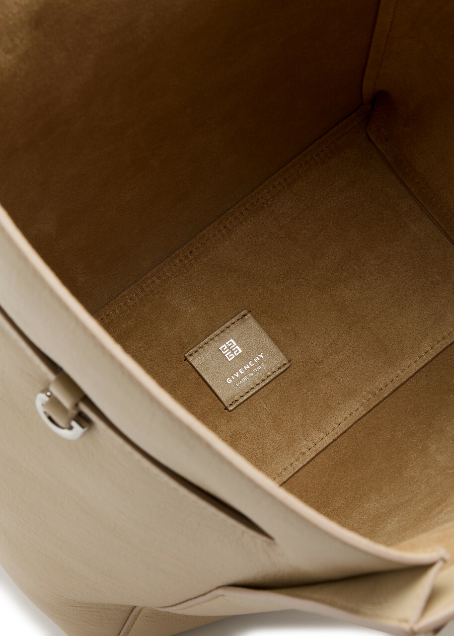 GIVENCHY Voyou ラージ トートバッグ ベージュ レザー 新品 Givenchy Voyou Small Leather Tote - Beige - One Size Givenchy