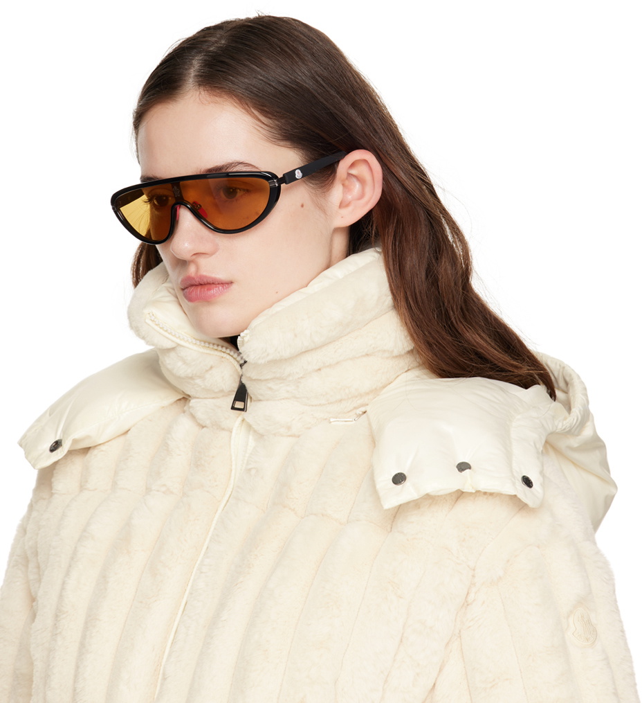 Moncler Black Vitesse Sunglasses Moncler display picture 3