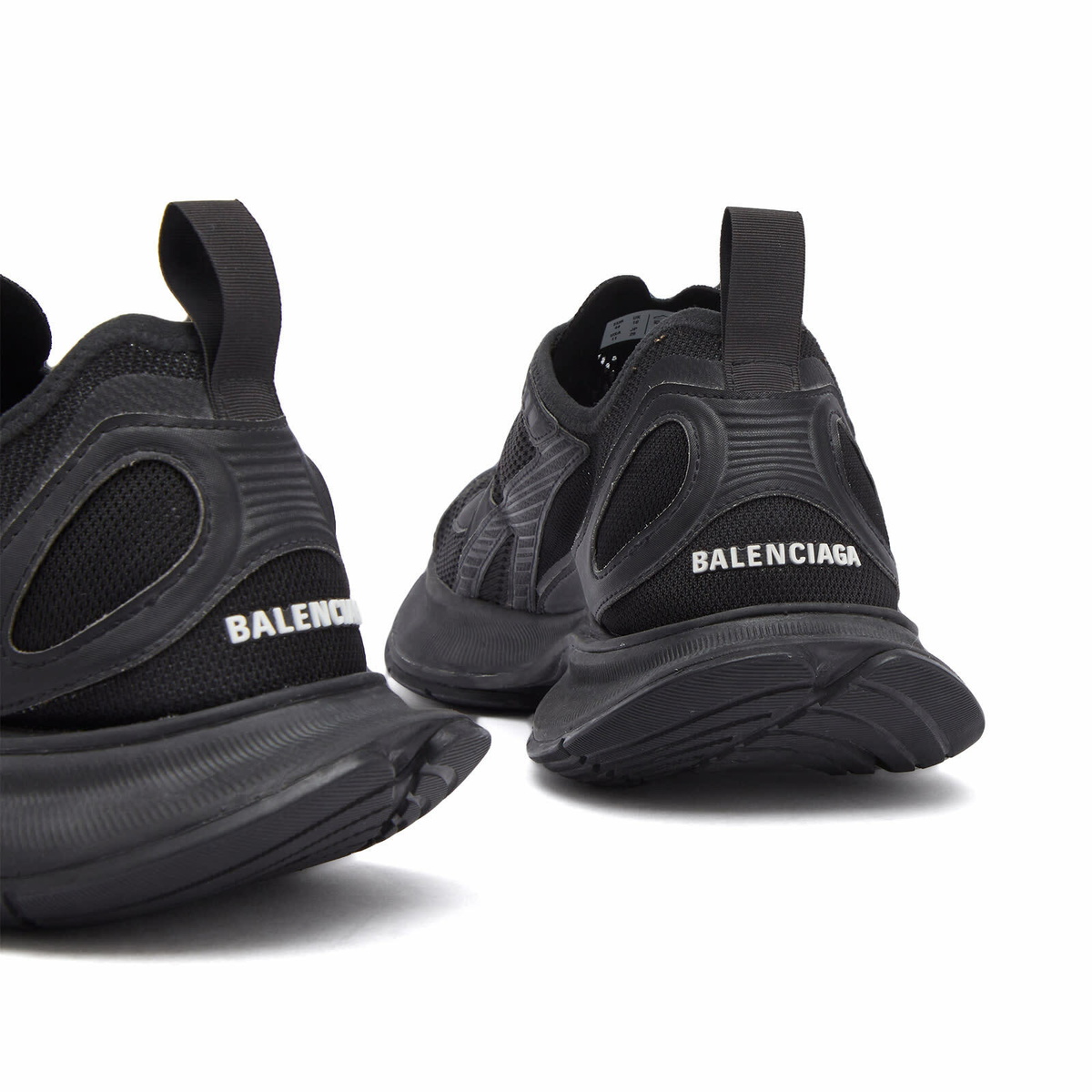 【BALENCIAGA】Circuit Sneaker in Black Circuit sneakers in black - Balenciaga | Mytheresa