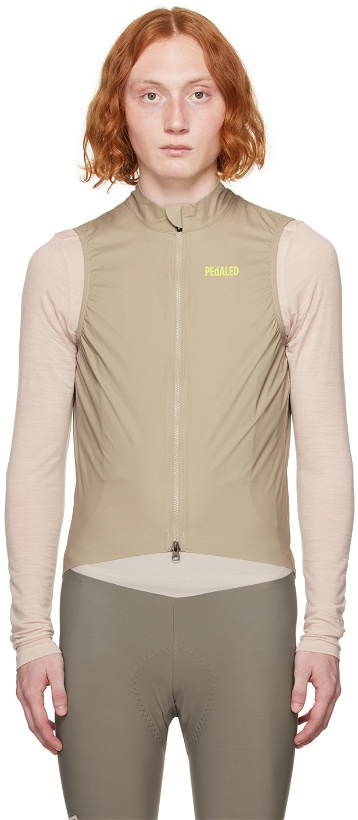 Photo: PEdALED Off-White Waterproof Vest