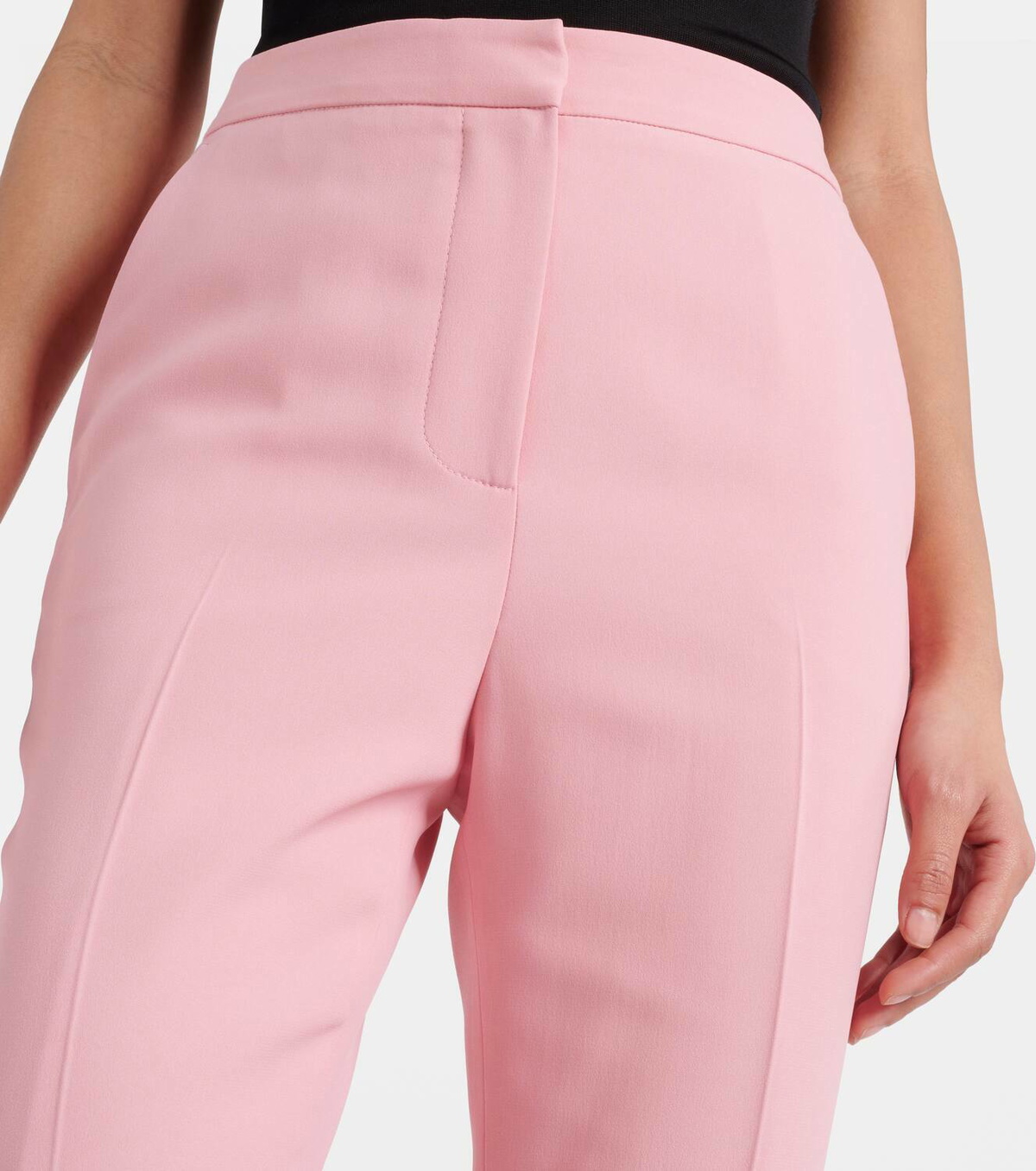 パンツ Alexander Mcqueen High-Waisted Flared Trousers In Crepe Alexander McQueen High-rise crêpe flared pants Alexander McQueen