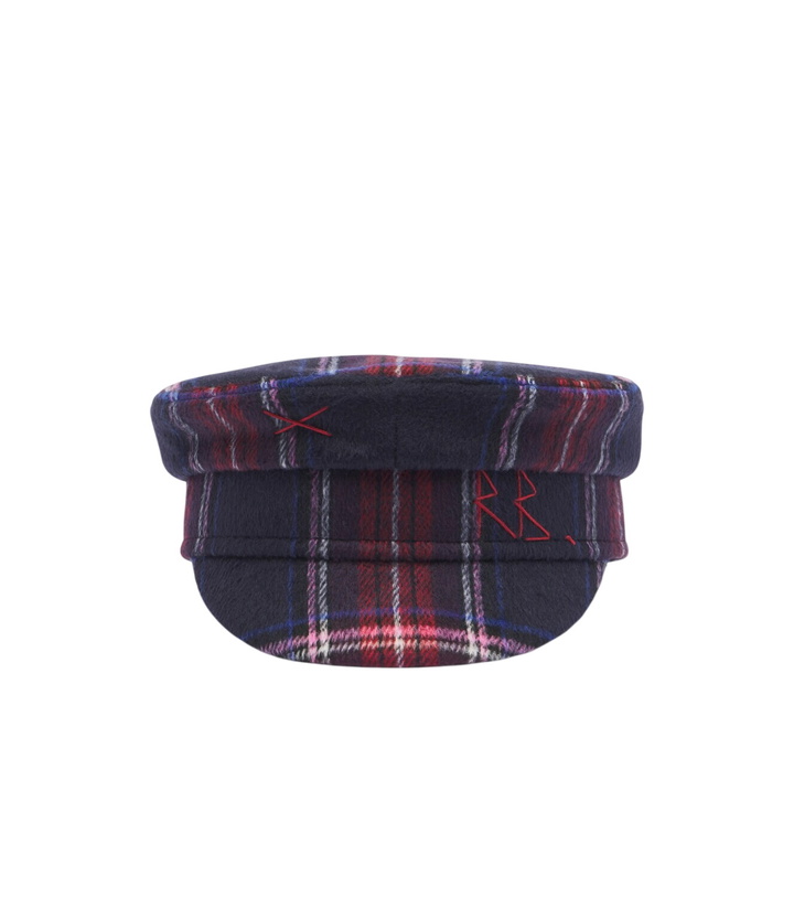 Photo: Ruslan Baginskiy Plaid newsboy cap