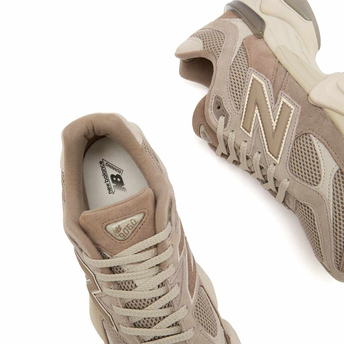 New Balance 9060 Sneaker in Mushroom