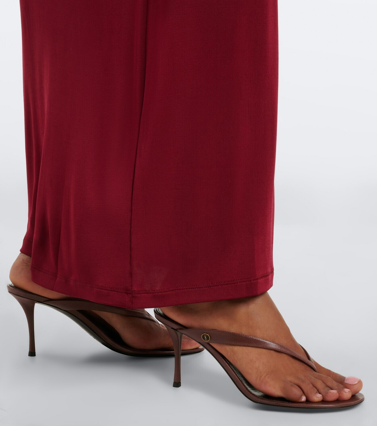 Saint Laurent Sue leather thong sandals
