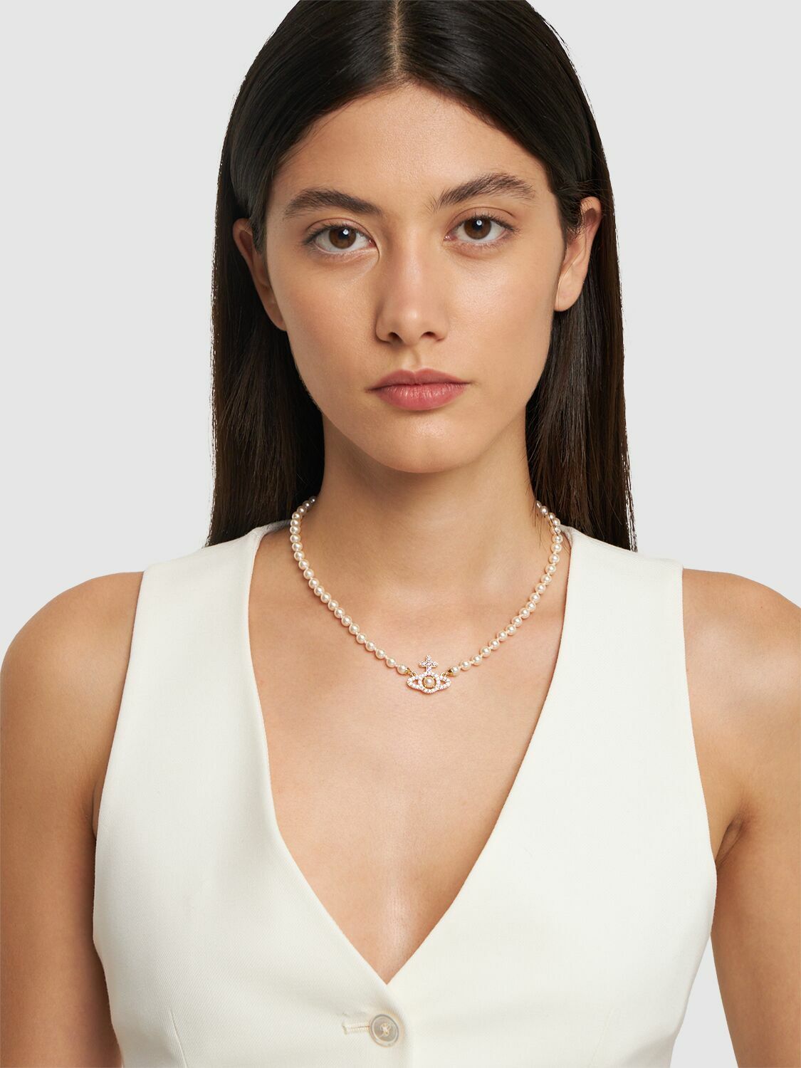 ★Vivienne Westwood★ Vivienne Westwood Women's Olivia Pearl VIVIENNE WESTWOOD Olympia Faux Pearl Collar Necklace