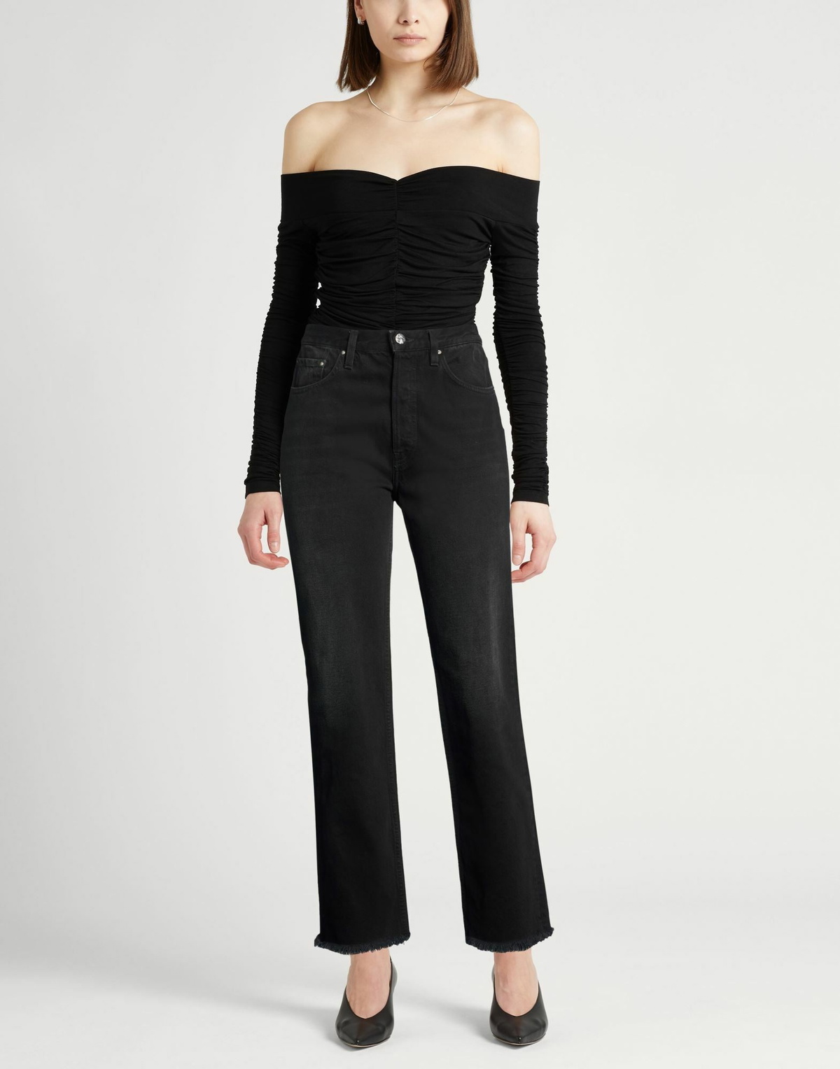 Toteme Womens Jeans in Black