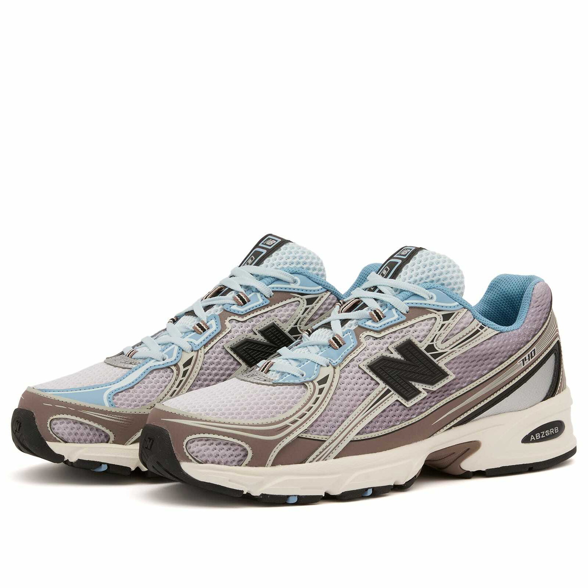 New Balance 740 Sneaker in Sea Salt