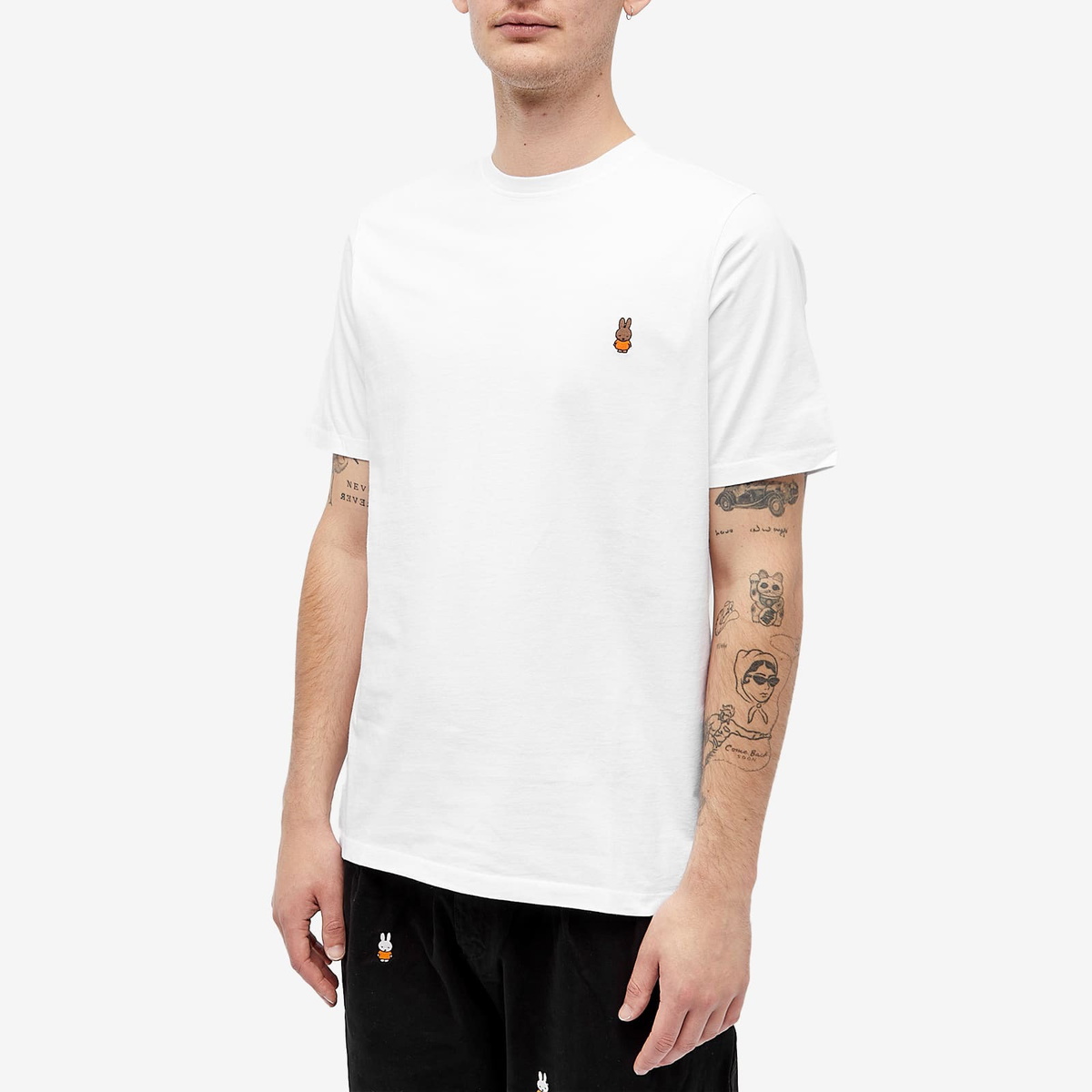 POP TRADING COMPANY／Pop ＆ Miffy Embroidered T-Shir Pop Trading Company Men's x Miffy Embroidered T-Shirt in