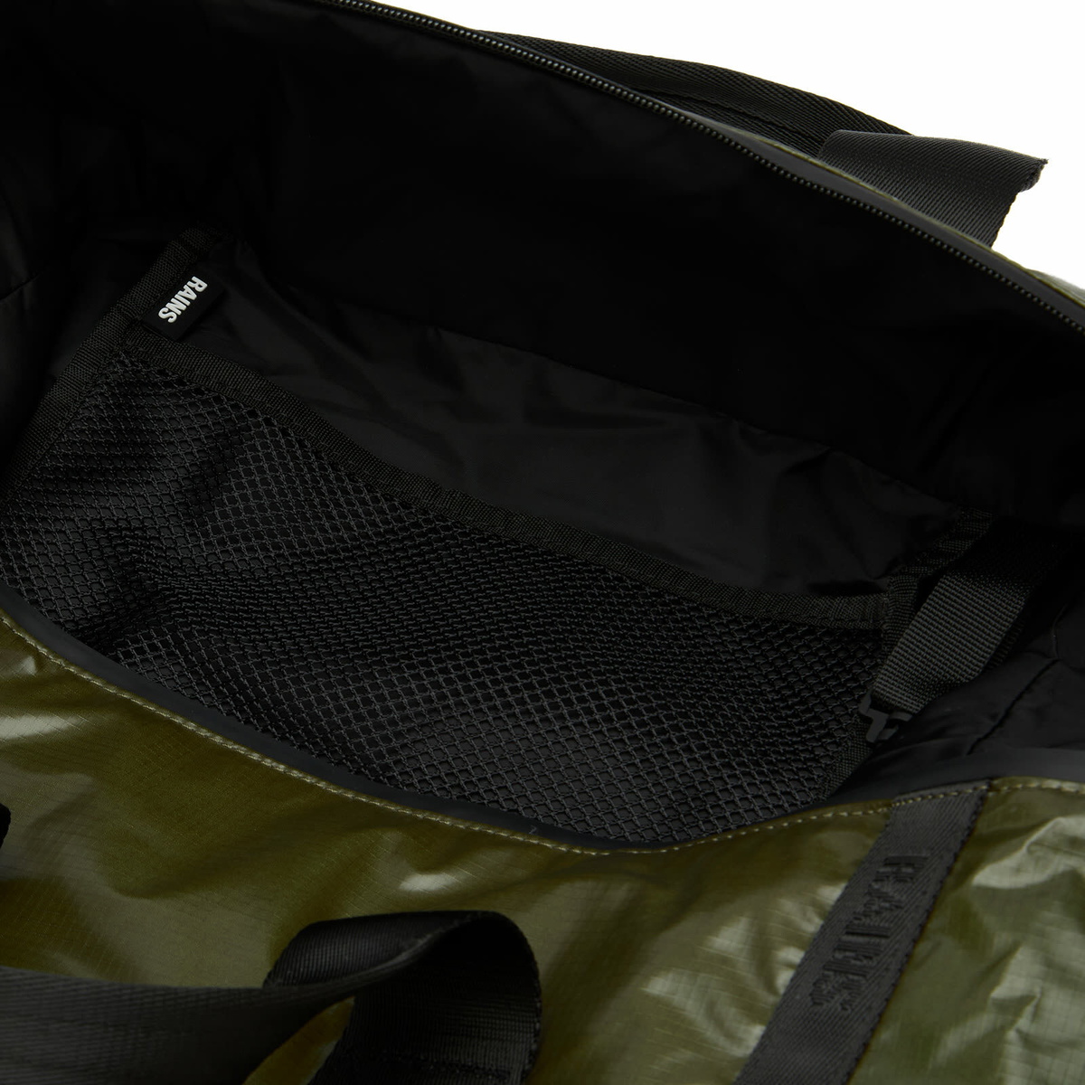 RAINS Sibu Weekend Bag in Marsh 
