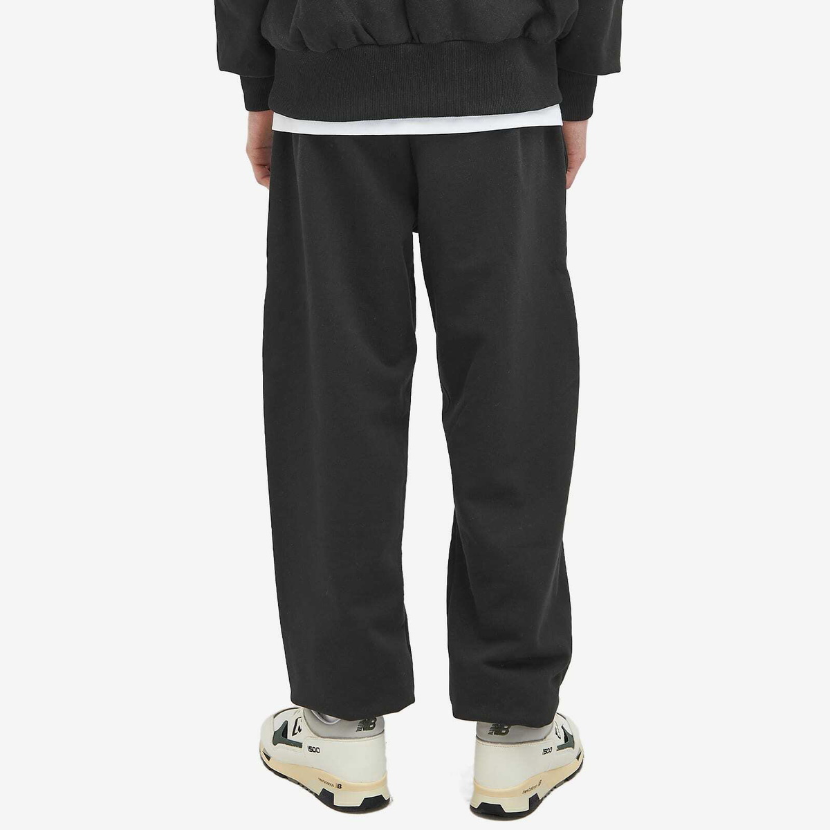 Late Checkout Men's LC Logo Sweat Pants in Black