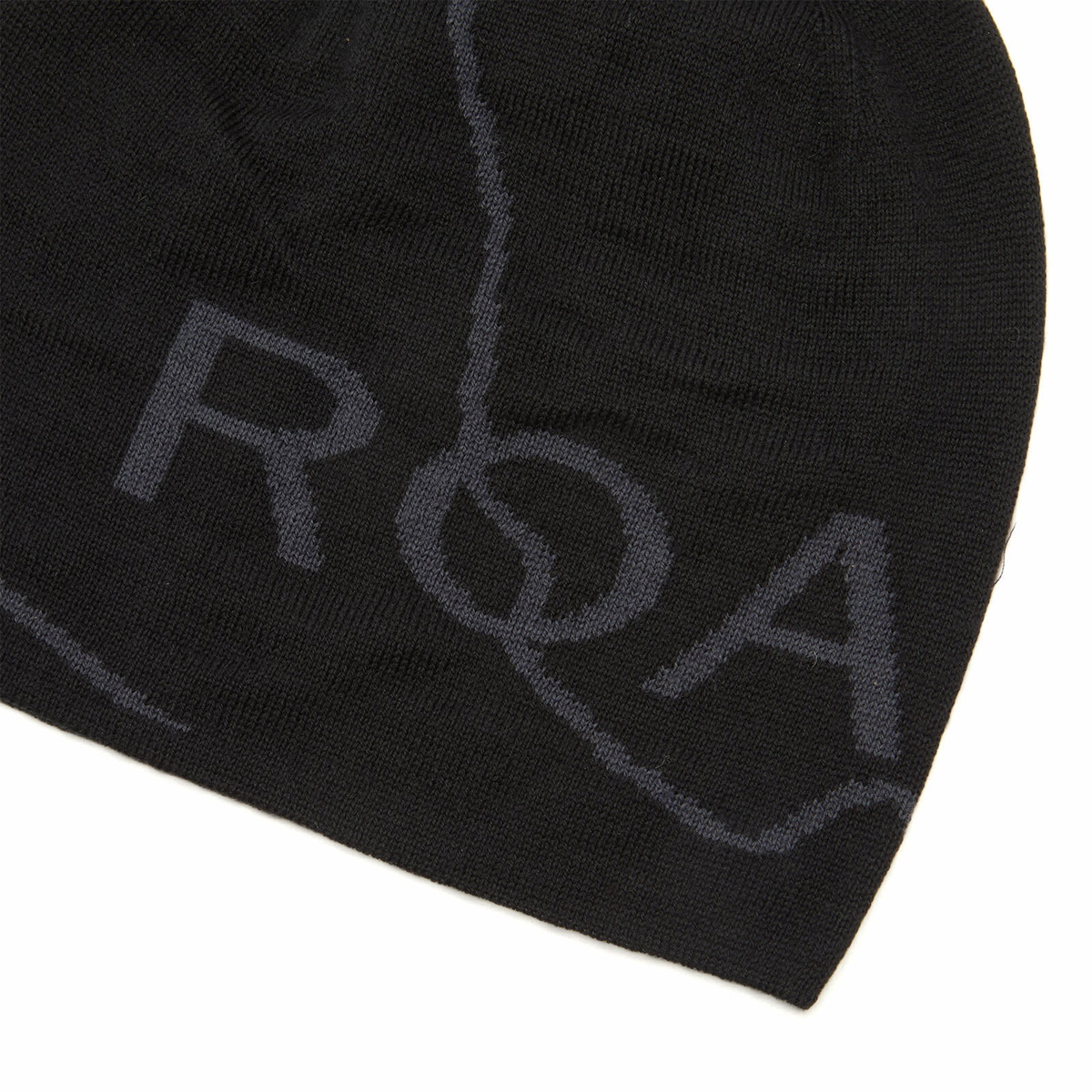 ROA Men's Logo Wool Beanie in Black 