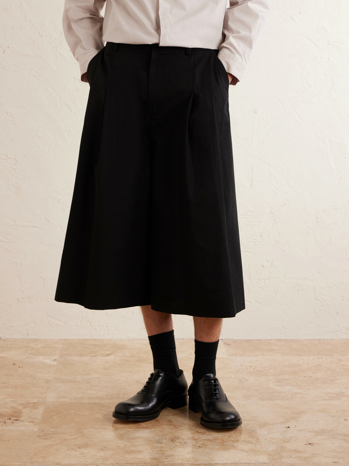 Amomento - Cotton-Blend Wide-Leg Bermuda Shorts - Black