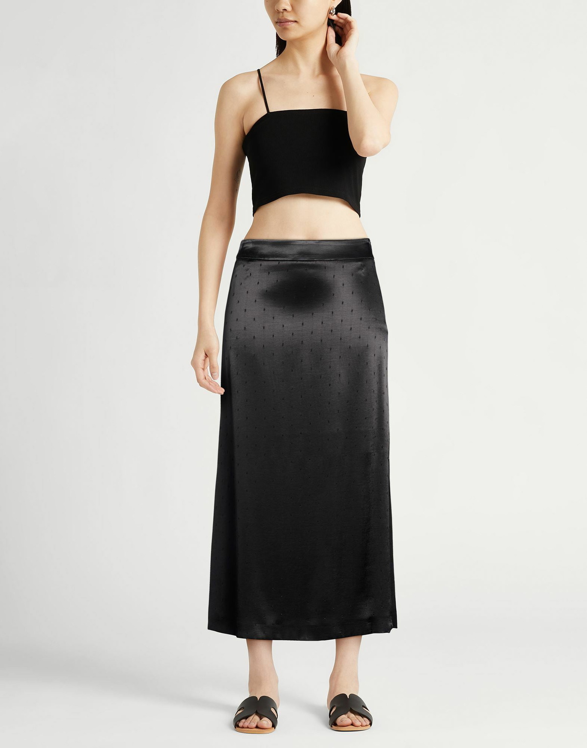 Peserico Womens Midi skirt in Black