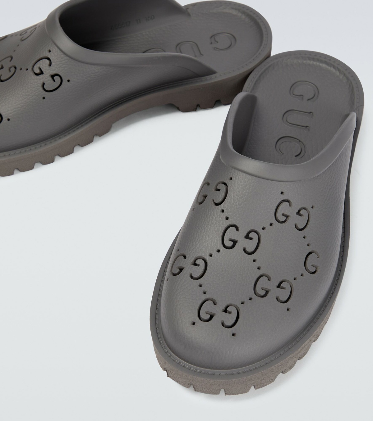 Gucci - GG rubber slippers Gucci