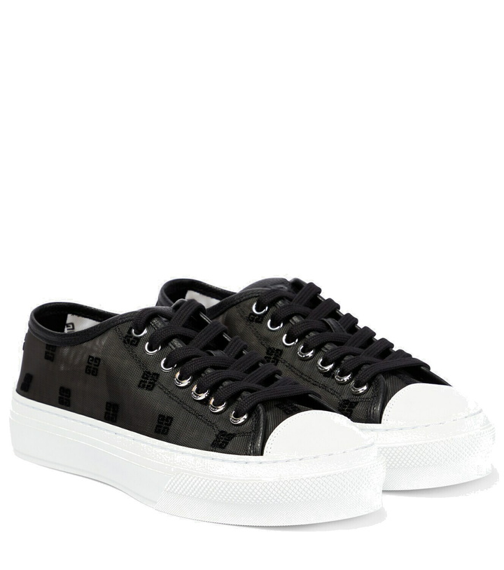 Photo: Givenchy - City 4G mesh low-top sneakers