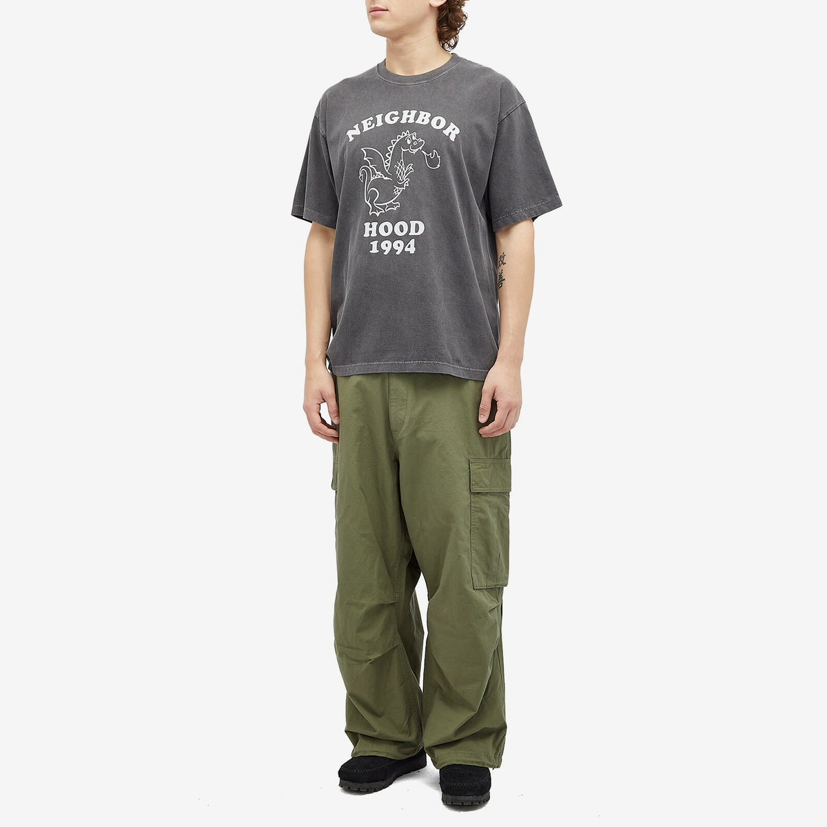 【NEIGHBORHOOD】Neighborhood SS-18 Tシャツ Neighborhood Men's SS-18 T-Shirt in Black Neighborhood