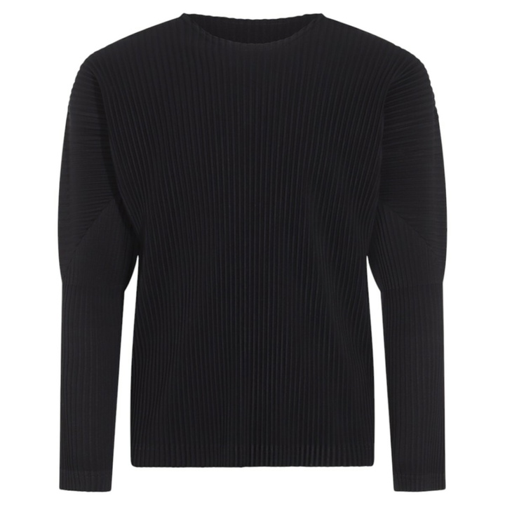 Photo: Homme Plissé Issey Miyake Navy T-shirt