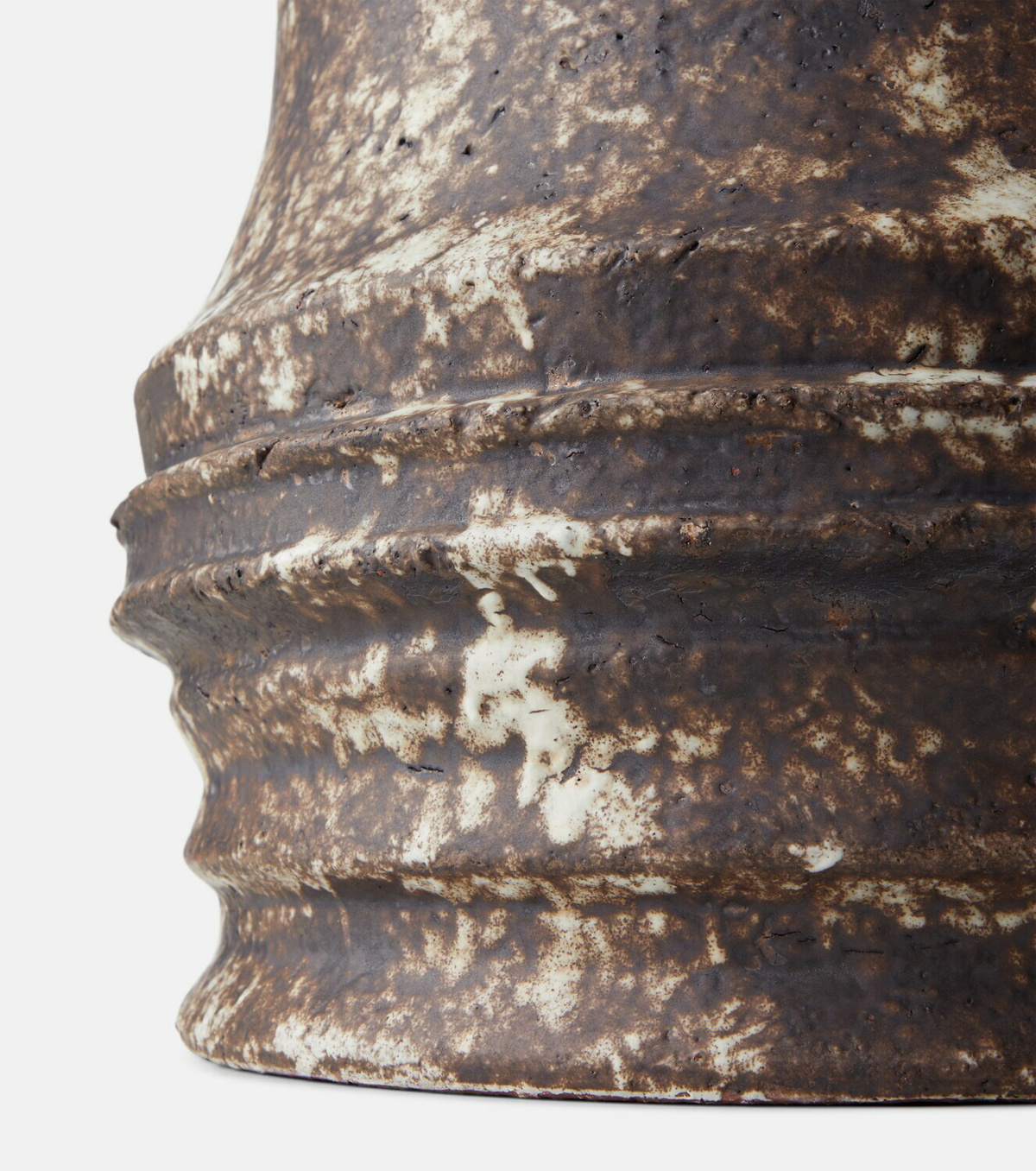 Serax 01 Medium stoneware plant pot by Kelly Wearstler