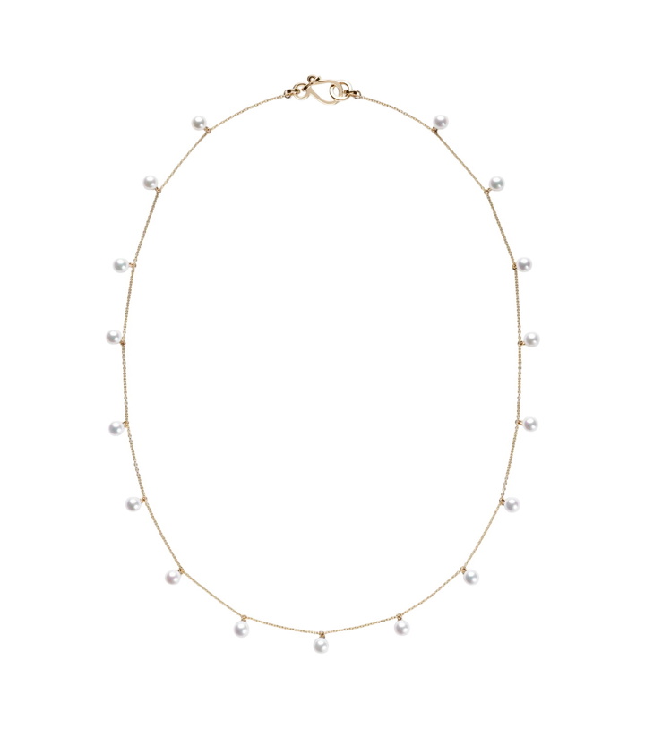 Photo: Sophie Bille Brahe Lou Lou 14kt gold necklace with freshwater pearls