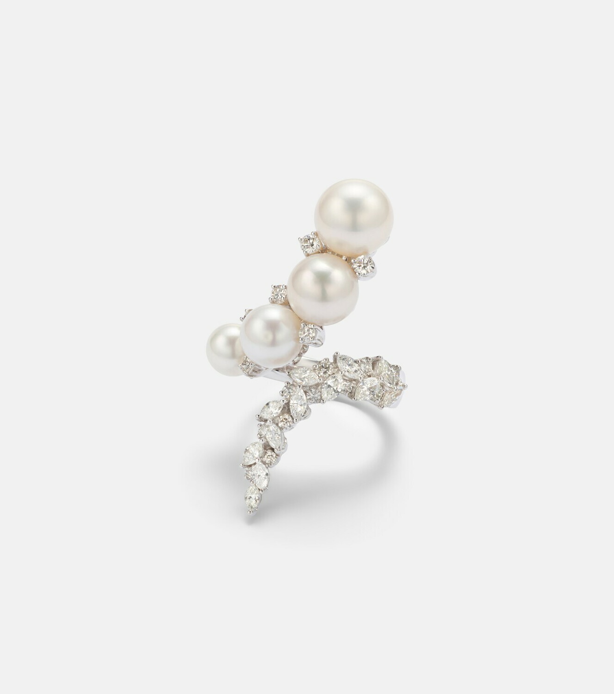 Yeprem Pearlescent 18kt white gold ring with diamonds and freshwater pearls