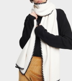 Lisa Yang Saga cashmere scarf
