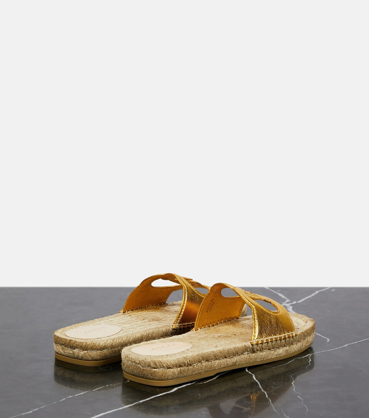 【GUCCI 】CUT Interlocking G Espadrille Slippers ORO VECCHIO Gucci Interlocking G Cut Out Espadrille Gold Leather GG