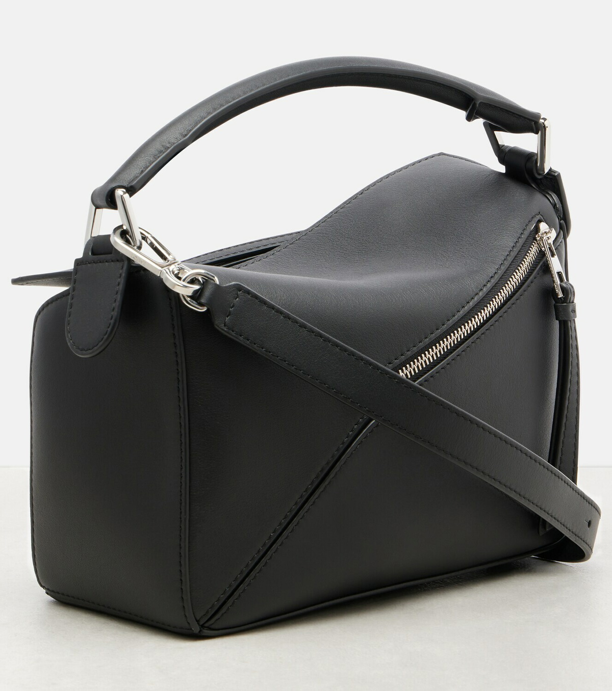 Loewe Puzzle Small fringed leather shoulder bag