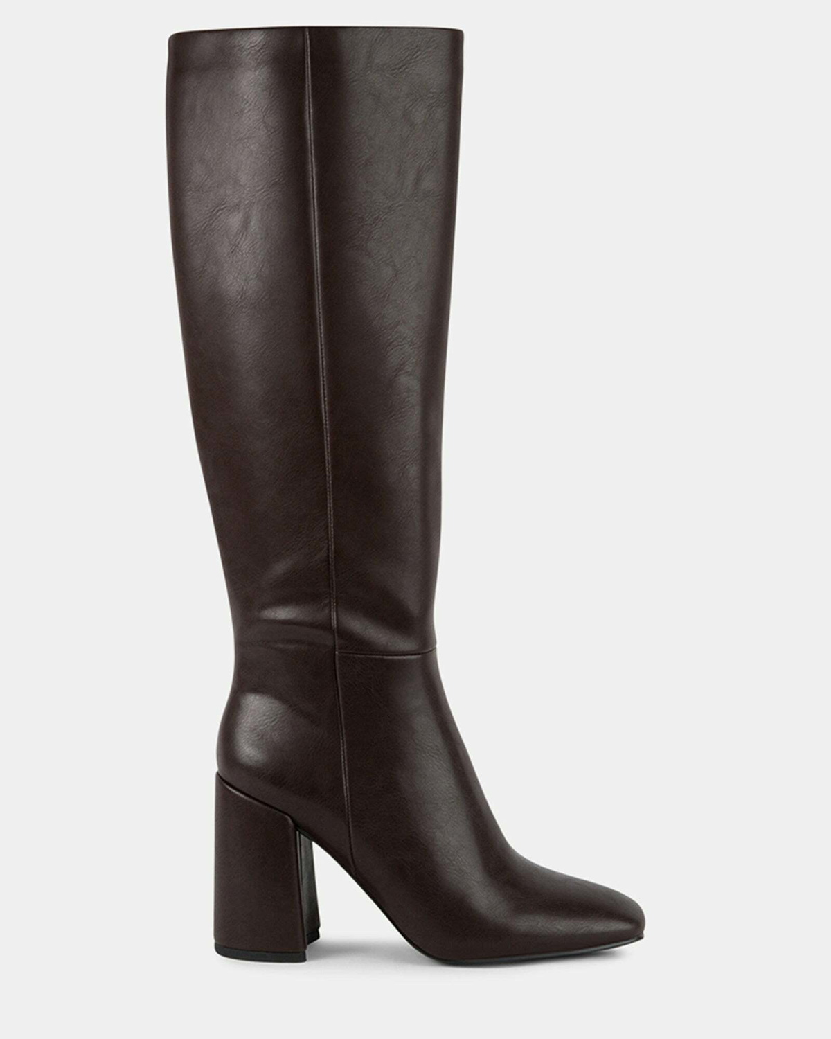 Steve Madden William Boots in Brown