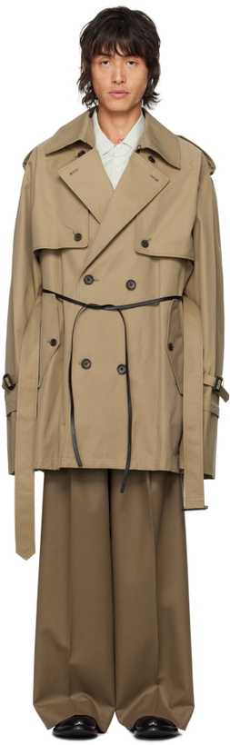 Photo: stein Beige Layered Short Trench Coat