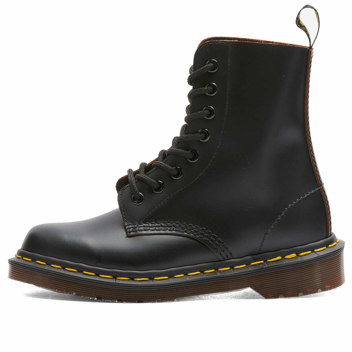 Dr. Martens Vintage 1460 Boot in Vintage Black Quilon