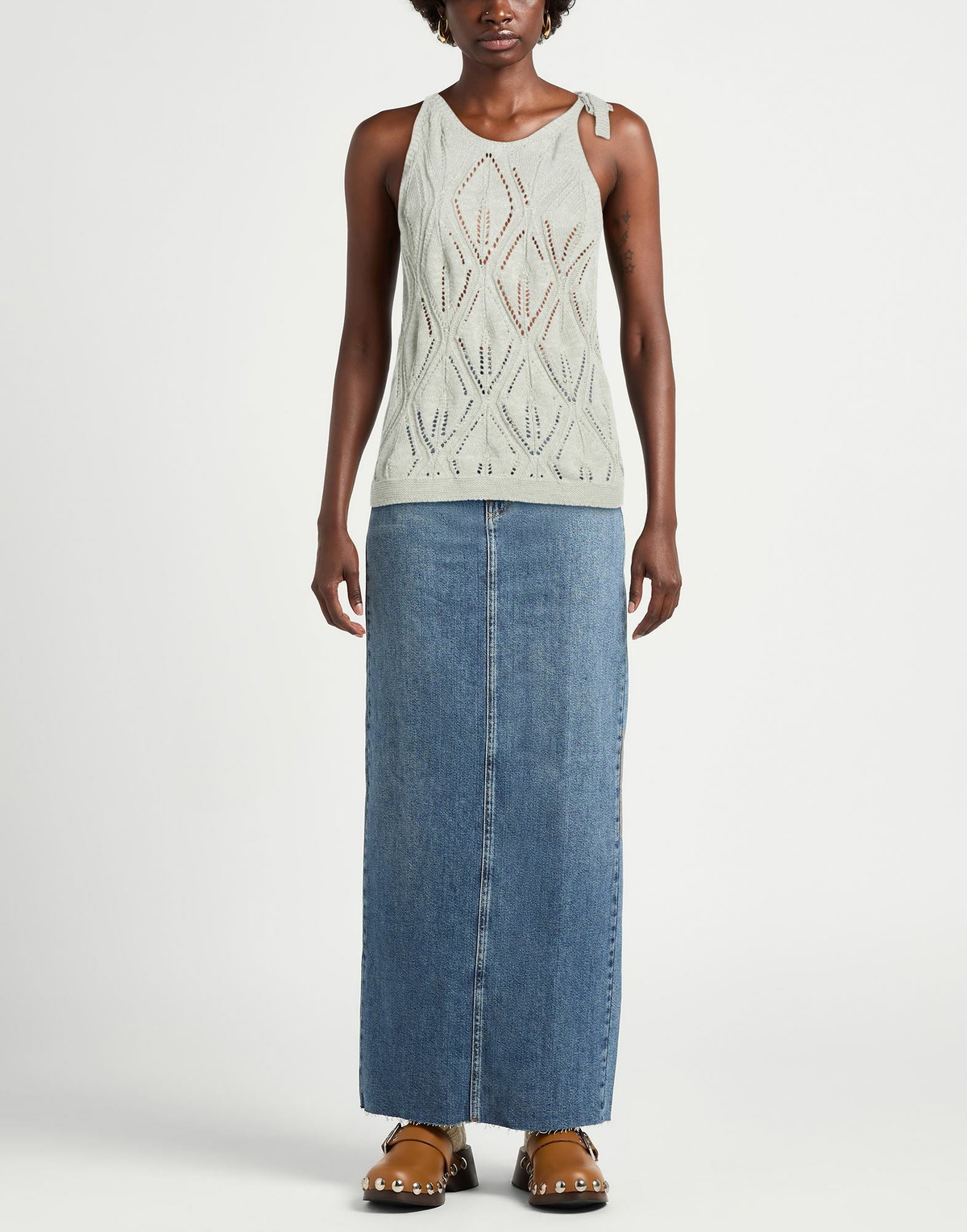 Eleventy Womens Top in Light grey