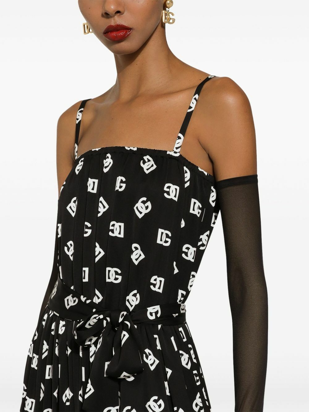 Dolce & Gabbana Black DG Print Pleated Dress Dolce & Gabbana Dolce & Gabbana Black DG Print Pleated Dress Dolce & Gabbana