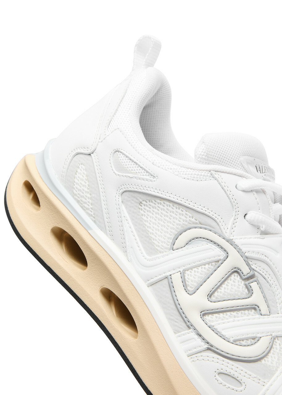 Valentino Vlogo Easyjog Panelled Mesh Sneakers White