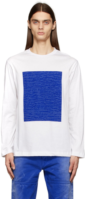 Photo: Études Blue Yves Klein Edition Wonder T-Shirt