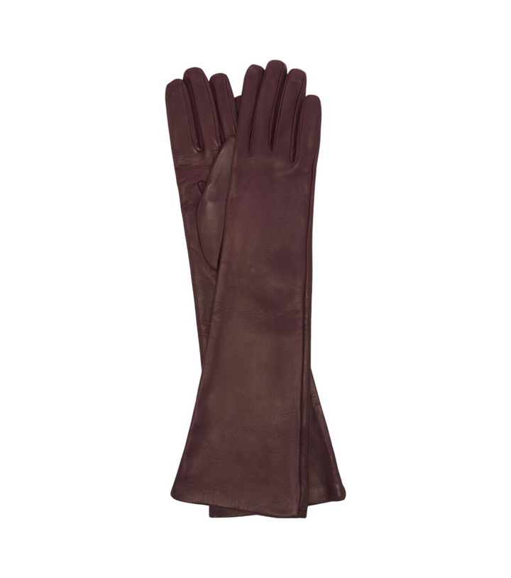 Photo: Nour Hammour Leather gloves