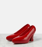 Loewe Comic lacquered pumps