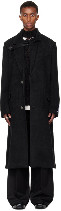 Photo: NULLUS Black Camellia Lapel Brooch Coat