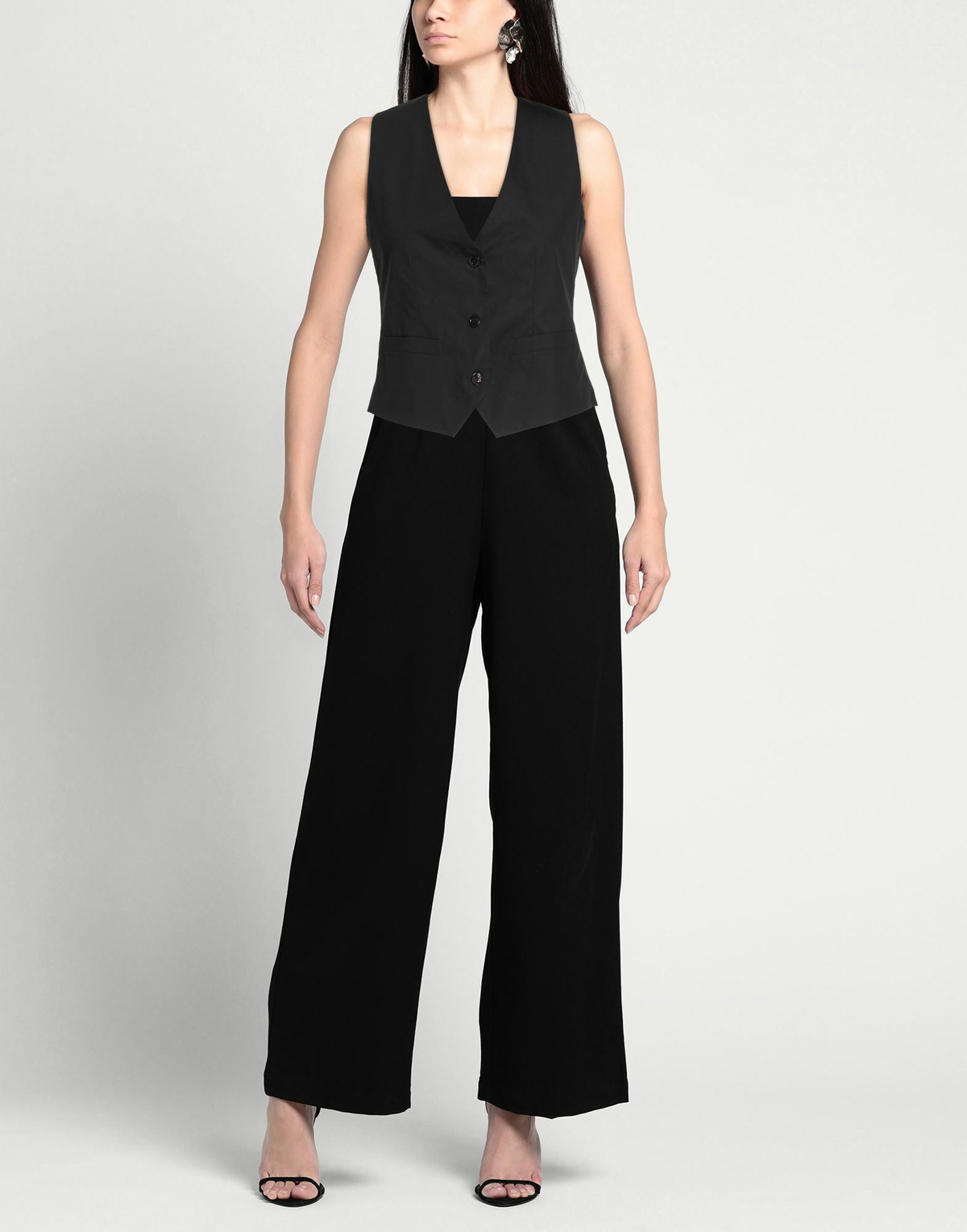 Modes Womens Tailored Vest in Black